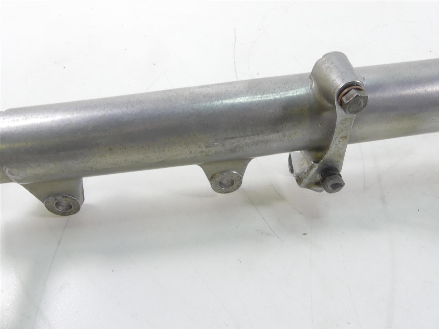 1978 Yamaha XS650 SE Special Front Fork Triple Tree Axle Set 3L1-23101-00-00 {{ shop.shopifyCountryName }} - Mototech271