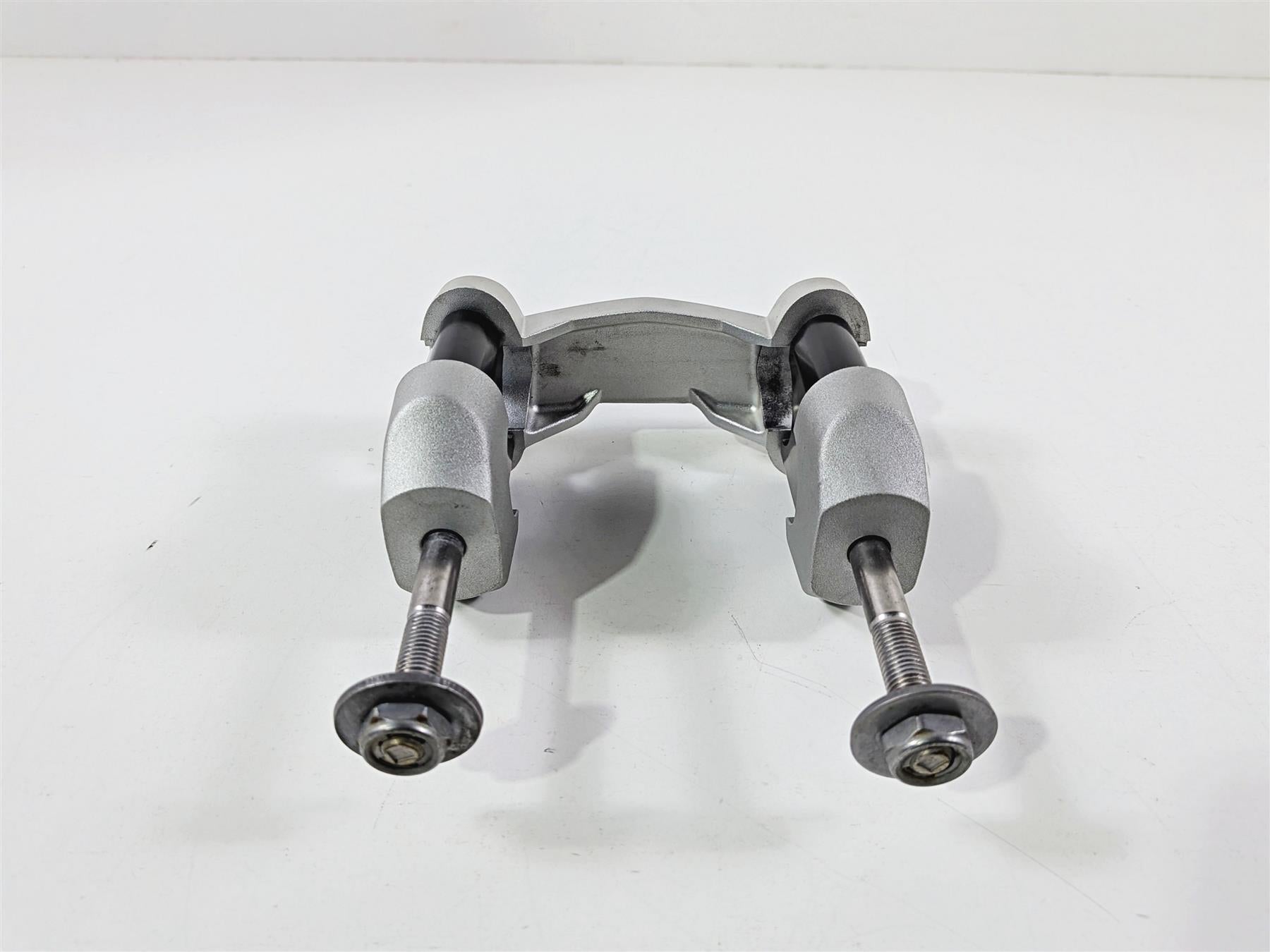 2019 Triumph Speed Triple RS 1050 Handlebar Holder Riser 3" Extensions T2041599 {{ shop.shopifyCountryName }} - Mototech271