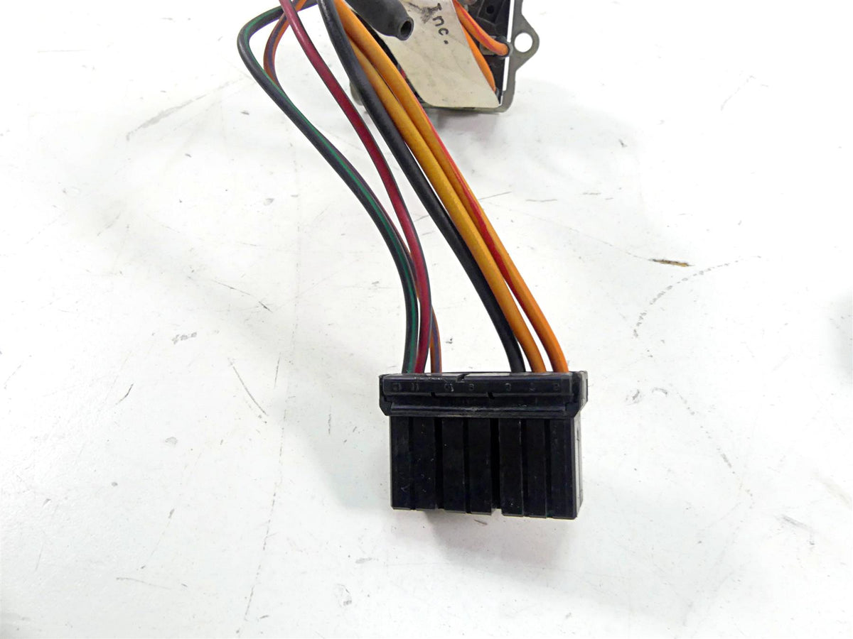 2008 Harley Touring FLHX Street Glide Auxiliary Switch Set 71513-98 {{ shop.shopifyCountryName }} - Mototech271