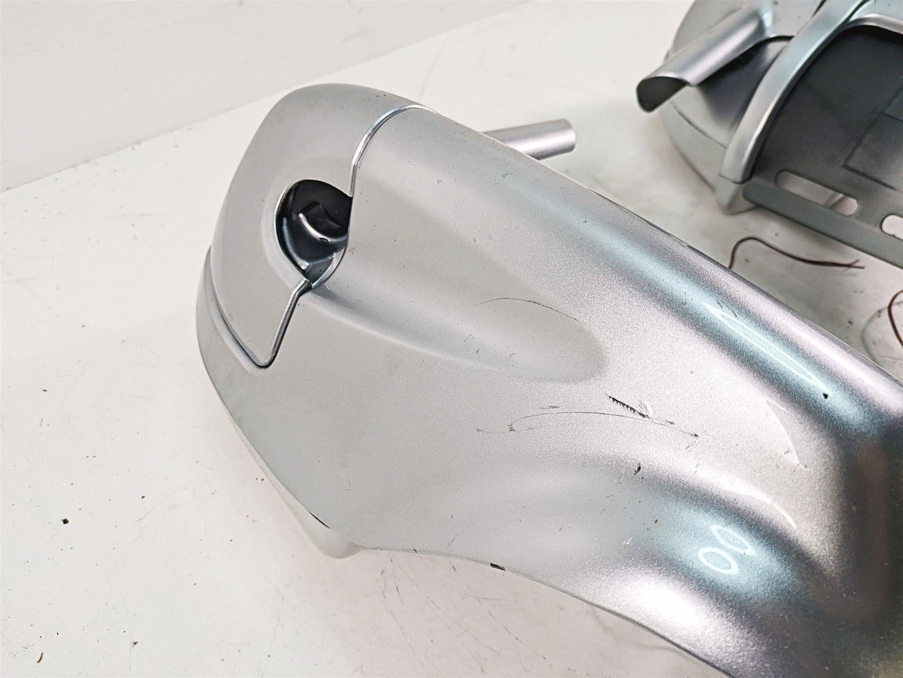 2010 Harley Touring FLHTCU Electra Glide Lower Vented Speaker Fairings Set {{ shop.shopifyCountryName }} - Mototech271