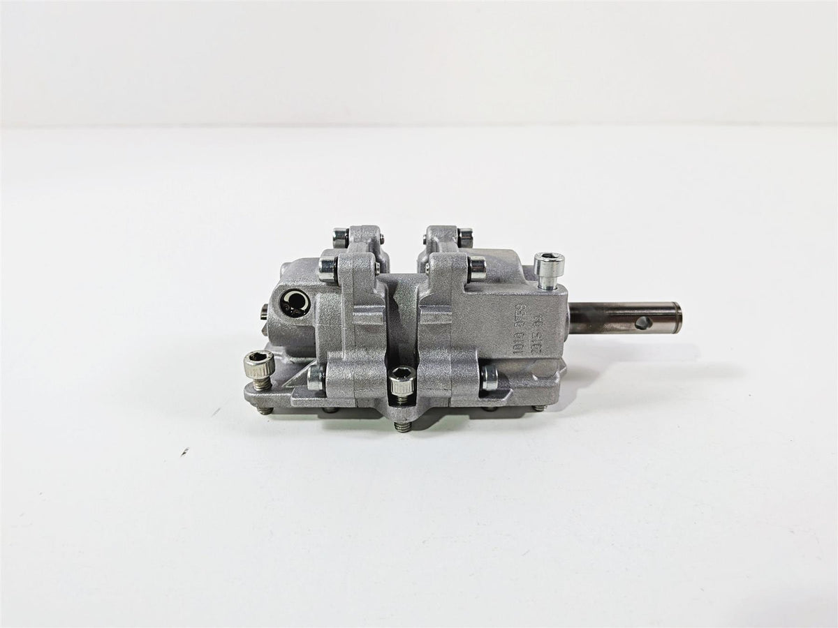 2016 Aprilia RSV 1100 Tuono V4 Factory Oil Pump 2A000539 {{ shop.shopifyCountryName }} - Mototech271