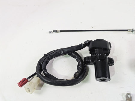 2009 Yamaha FZ1 FZS10 Fazer Ignition Switch Key Lock Set - Read 3C3-82501-10-00 {{ shop.shopifyCountryName }} - Mototech271