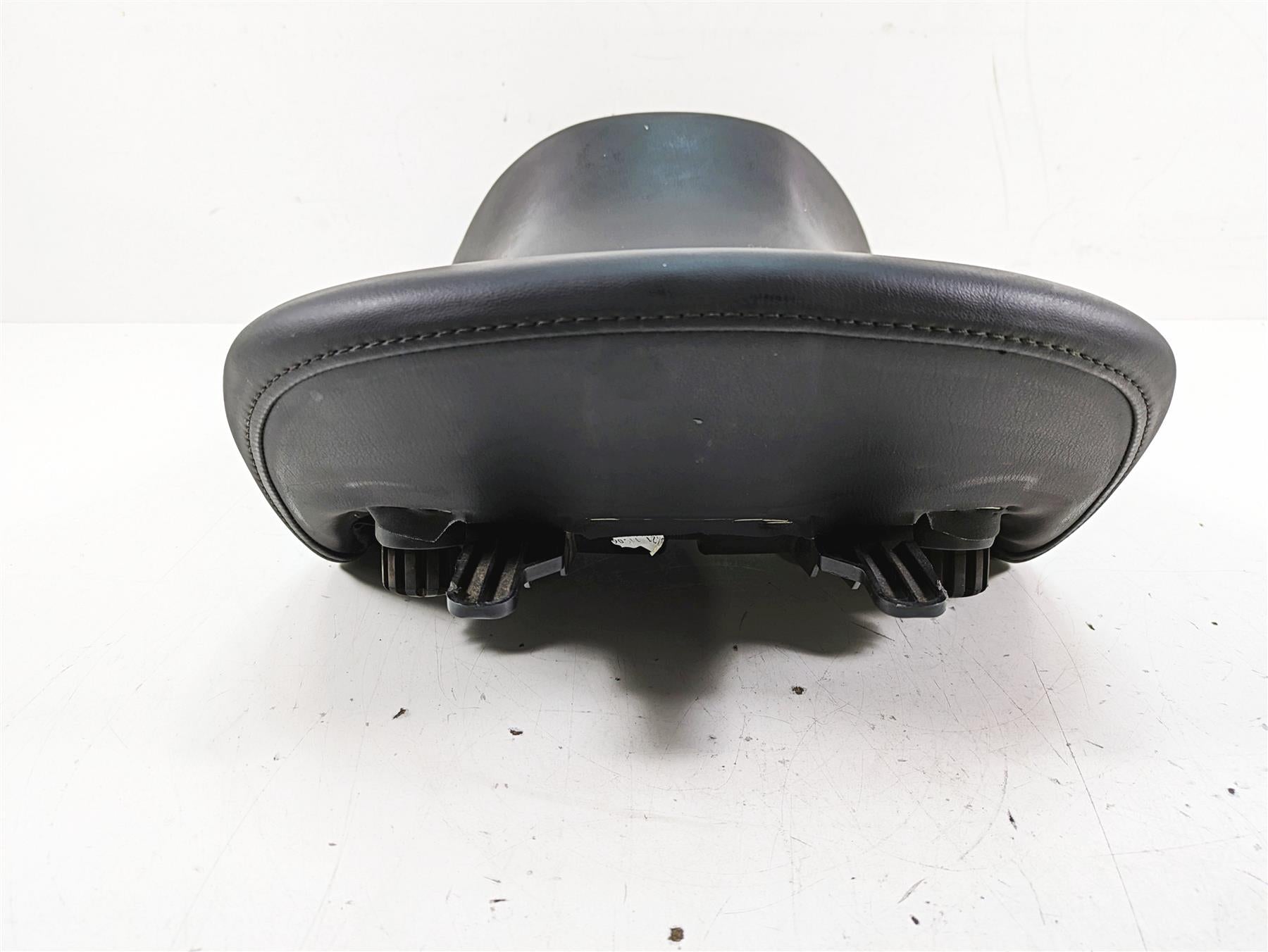 2007 BMW R1200RT K26 Heated Black Front Rider Seat Saddle 52537683654 {{ shop.shopifyCountryName }} - Mototech271