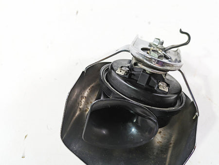 2003 Harley Dyna FXDL Low Rider 100TH Horn & Chrome Cover 61300478A {{ shop.shopifyCountryName }} - Mototech271