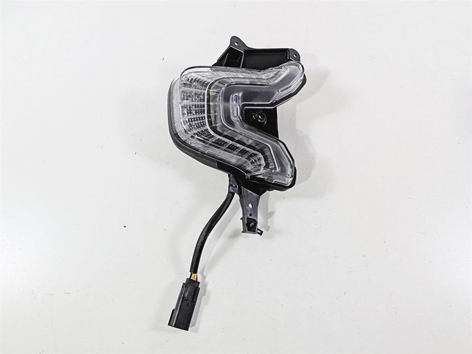 2020 Indian Challenger Limited Right Front Blinker Turn Signal 2415125-Mototech271