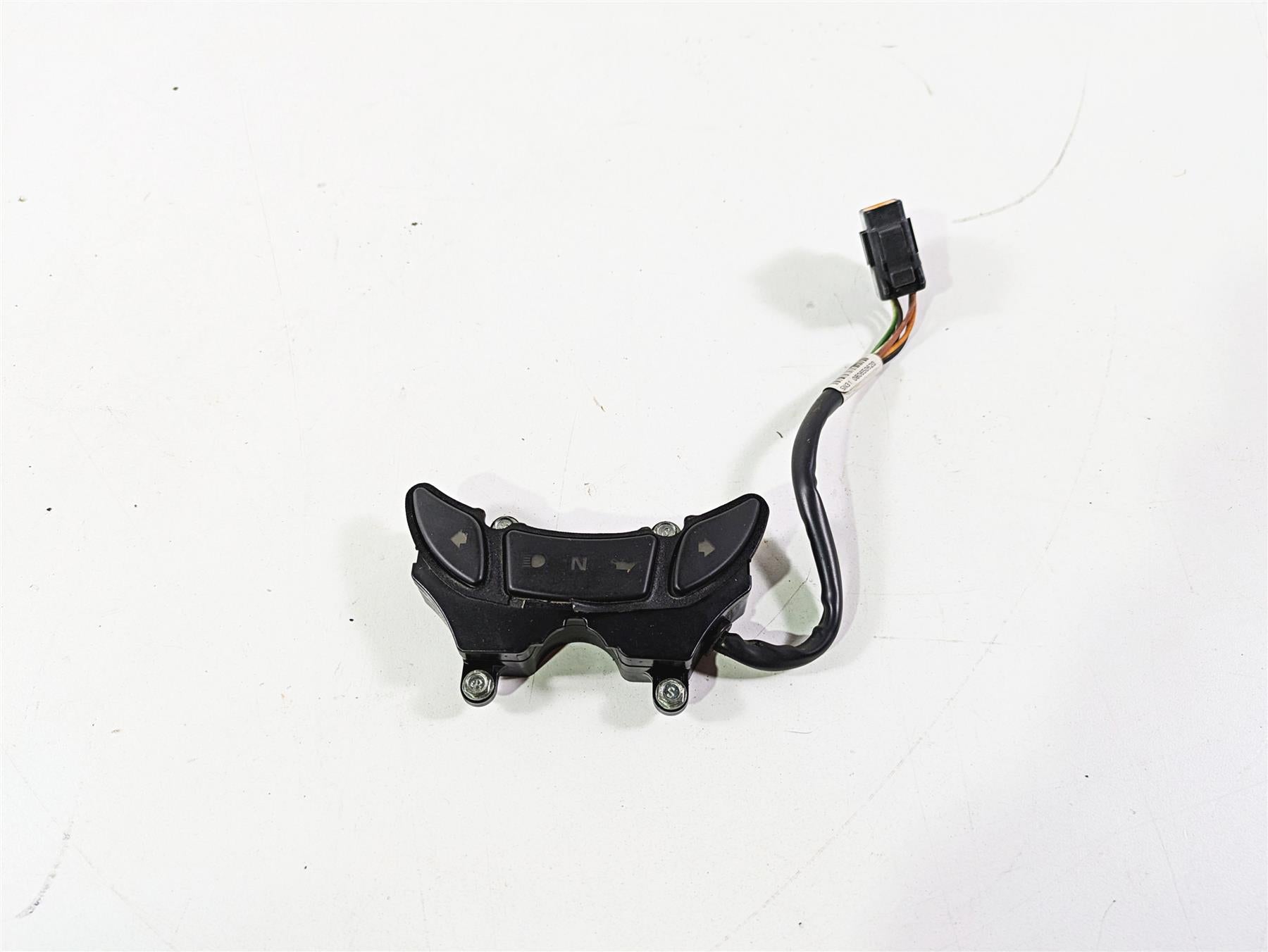 2008 Harley FLSTSB Cross Bones Indicator Instrument Lights Cluster 68545-08