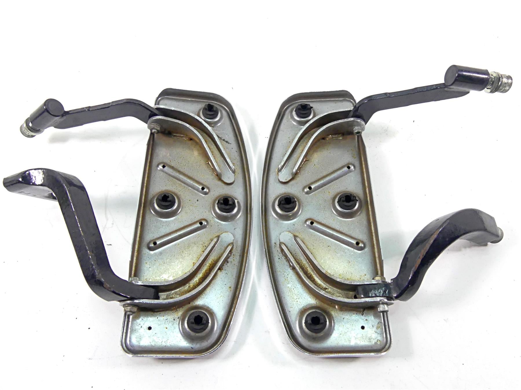 2003 Harley Touring FLHTCI E-Glide 100TH Front Floor Board Set 50621-79A {{ shop.shopifyCountryName }} - Mototech271