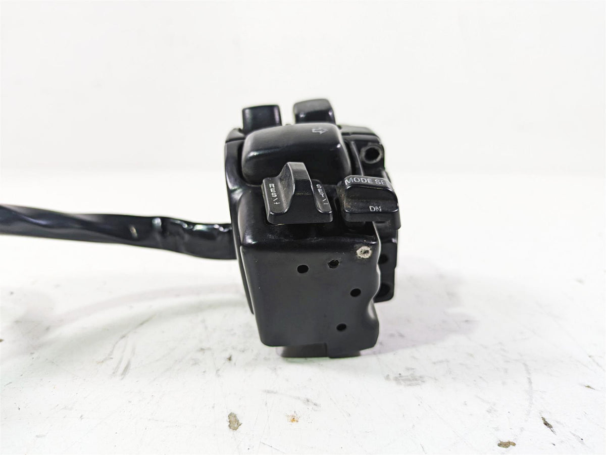 2003 Harley Touring FLHTCUI 100TH E-Glide Right Hand Control Switch 71589-96B {{ shop.shopifyCountryName }} - Mototech271