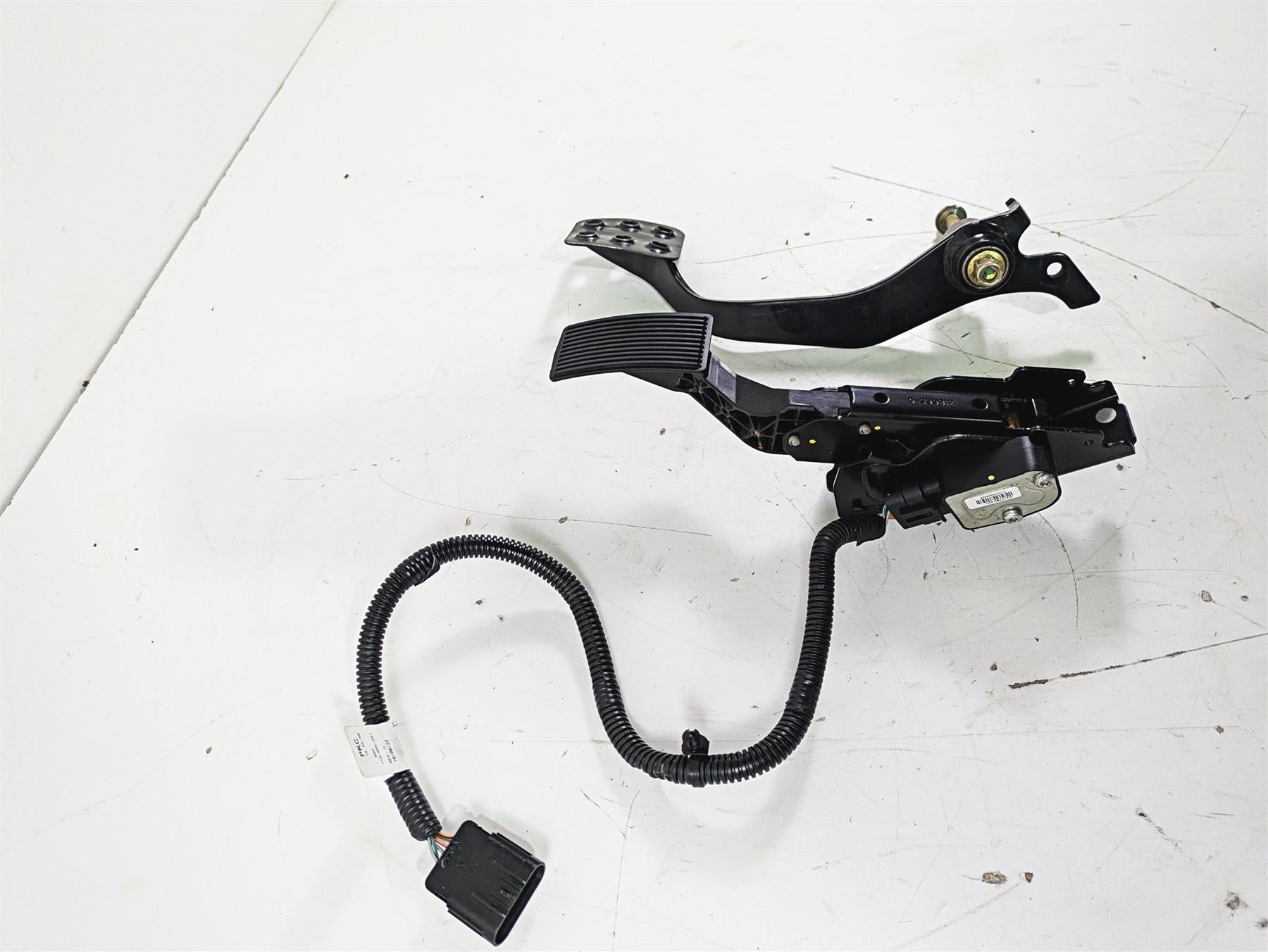 2023 Can Am Maverick X3 XMR Turbo RR Foot Brake Accelerate Pedal Set 707001803 {{ shop.shopifyCountryName }} - Mototech271