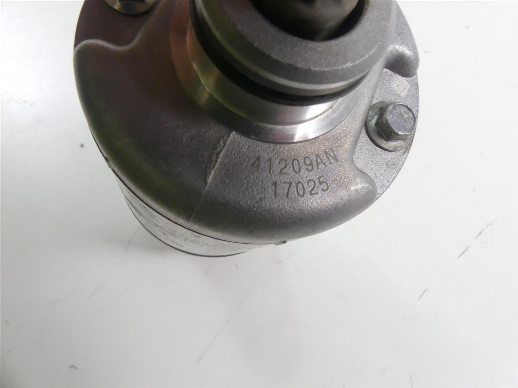 2015 Yamaha MT09 FZ09 Engine Starter Motor - Tested 1RC-81890-00-00 {{ shop.shopifyCountryName }} - Mototech271
