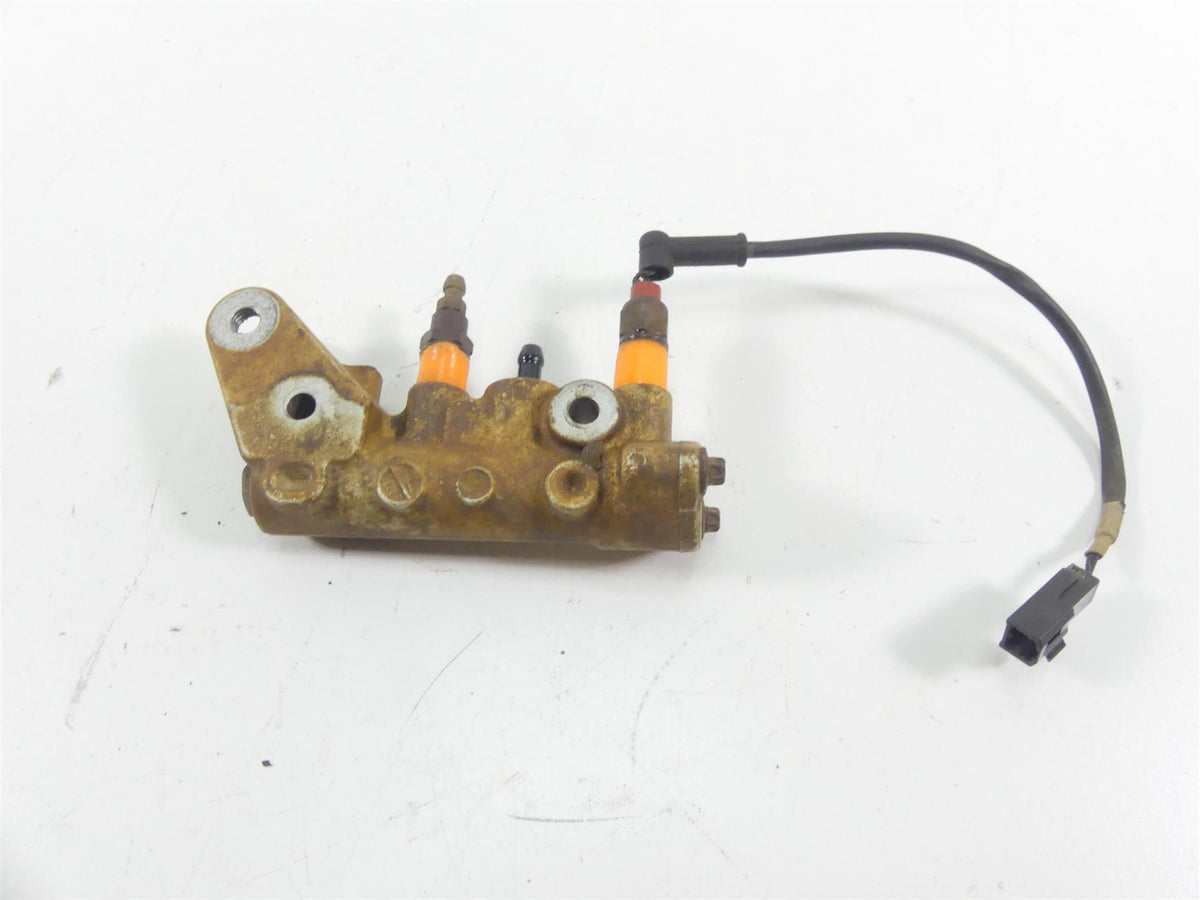 2014 Can Am Renegade 1000 STD Rear Brake Master Cylinder 705601274 705601776 {{ shop.shopifyCountryName }} - Mototech271
