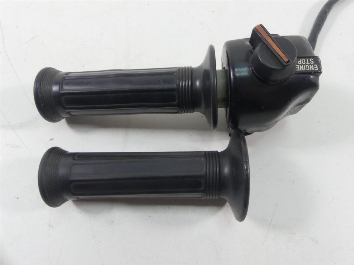 1978 Yamaha XS650 SE Special Right Hand Control Switch Throttle 1T3-83973-00-00 {{ shop.shopifyCountryName }} - Mototech271