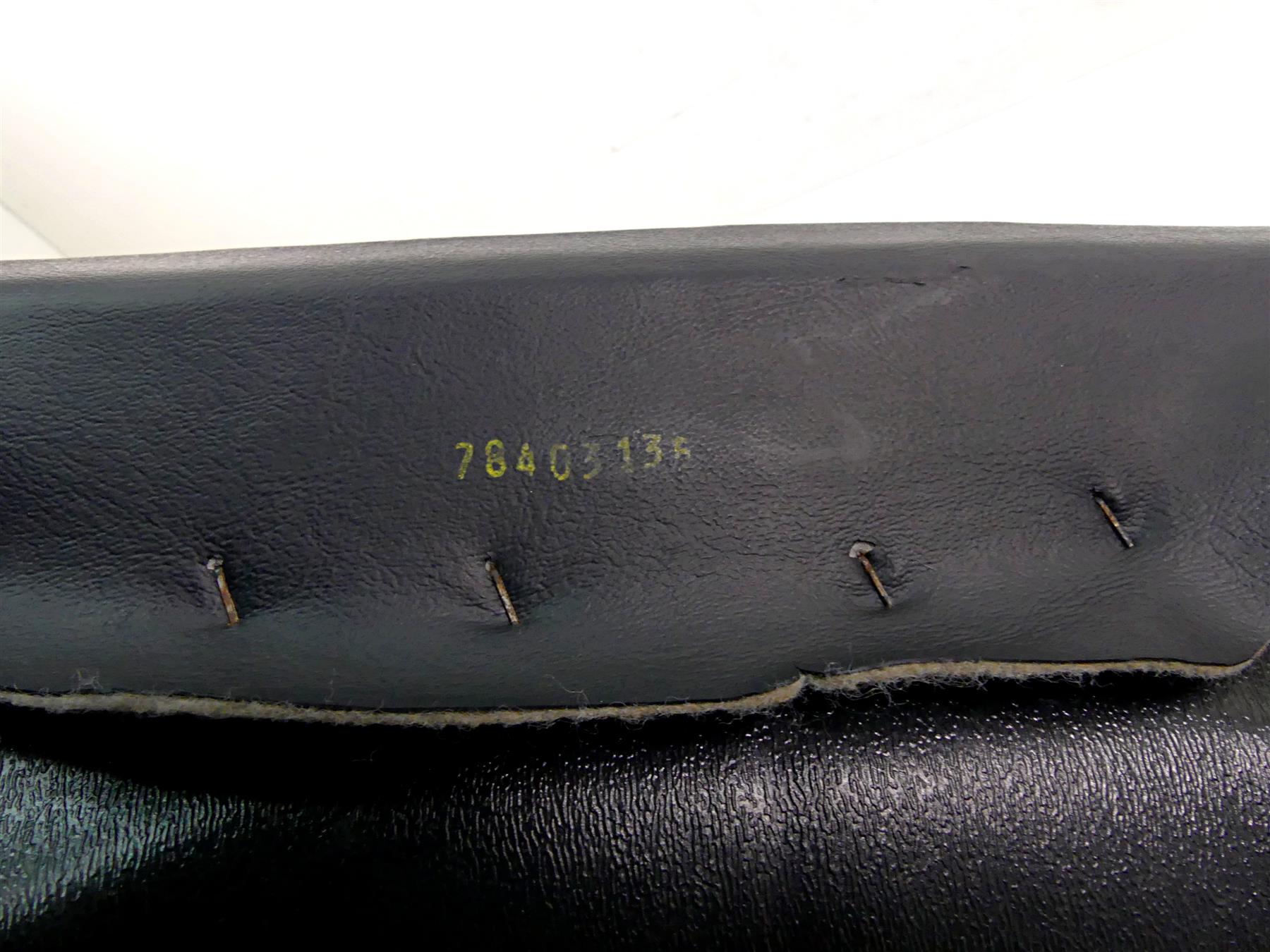 2015 Harley VRSCF Muscle V-Rod Front Rider Seat Saddle 52433-09 {{ shop.shopifyCountryName }} - Mototech271