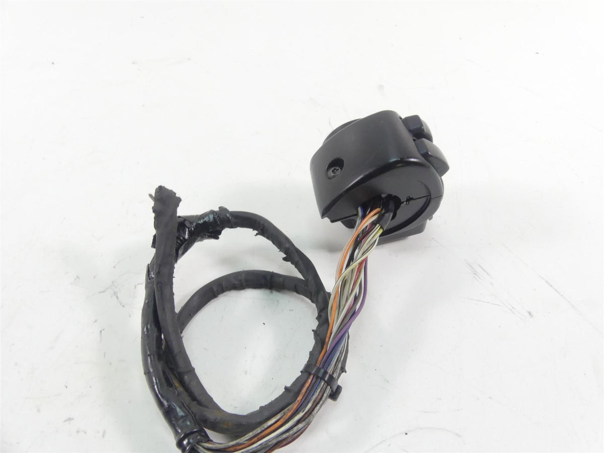 2011 Harley Touring FLTRU Road Glide Right Cruise Control Switch -Read 71682-06A {{ shop.shopifyCountryName }} - Mototech271