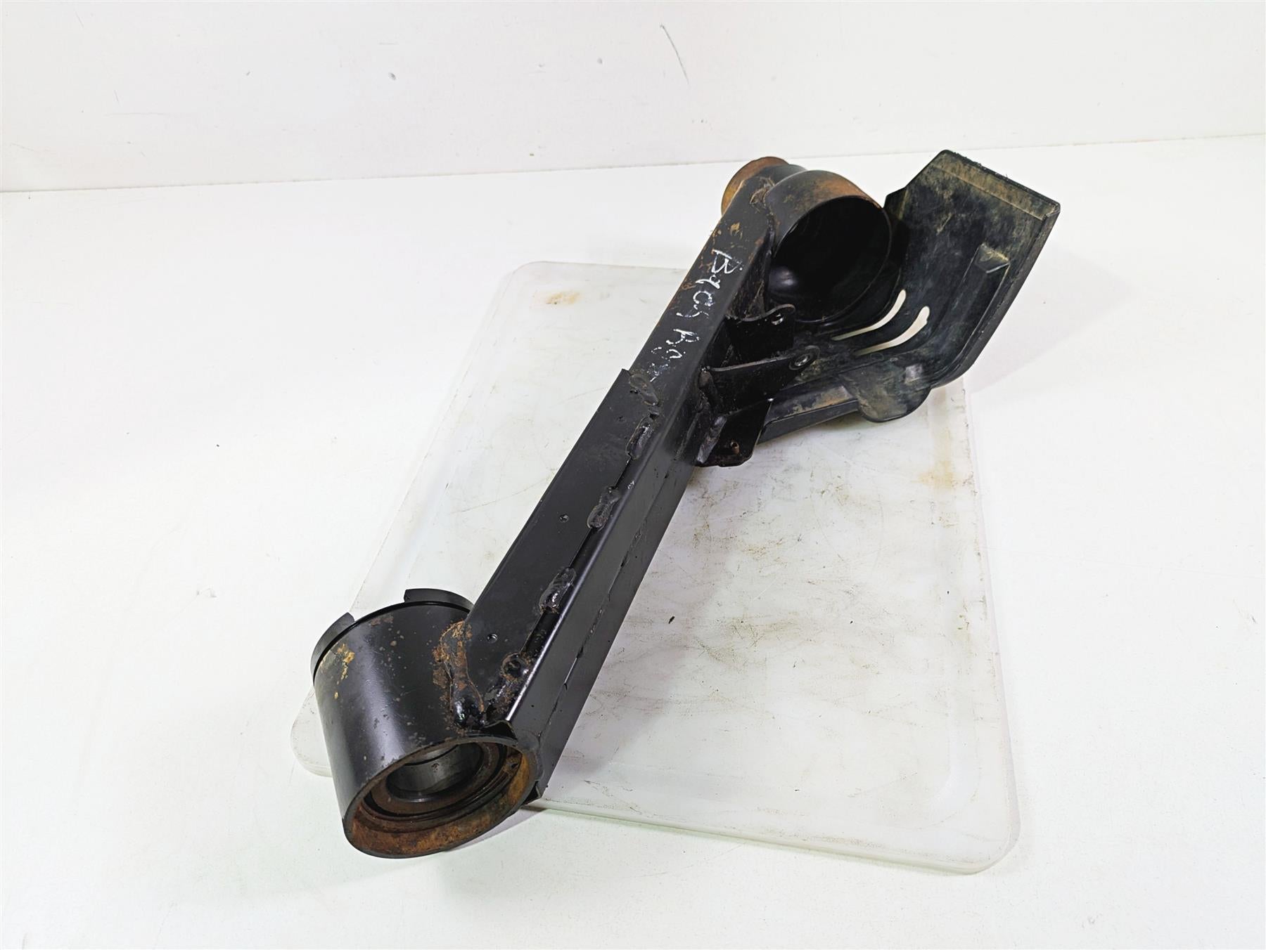 2011 Can-Am Outlander 650 4X4 XT Rear Right Trailing Swing Arm 706003425 {{ shop.shopifyCountryName }} - Mototech271