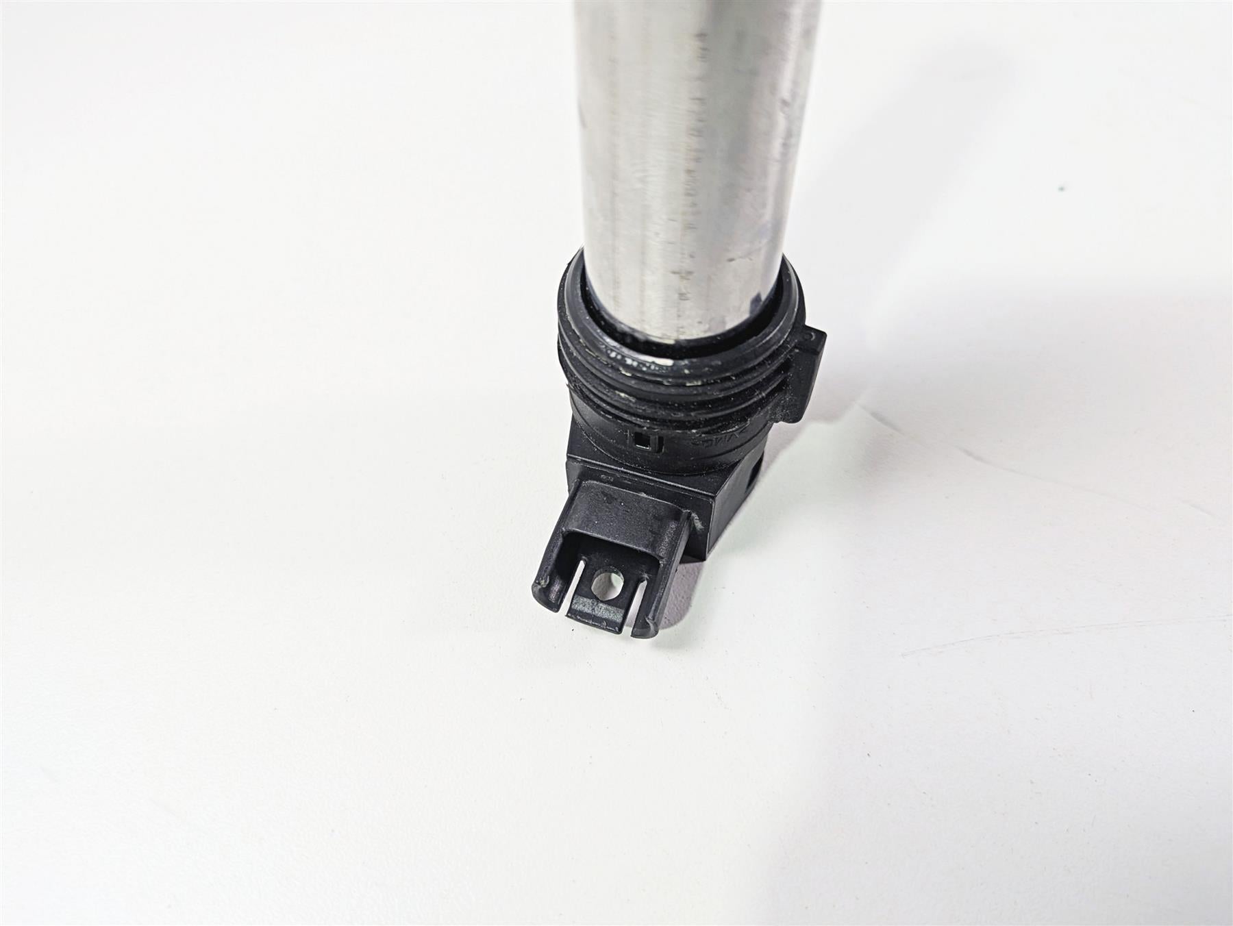2016 BMW R1200RT K52 Eldor Ignition Coil Stick Coil 12138526677 {{ shop.shopifyCountryName }} - Mototech271