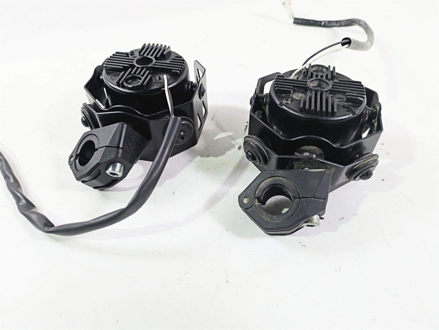 2020 Suzuki V-Strom 1050 XT Fog Light Spot Lamp Set 99000-990D2
