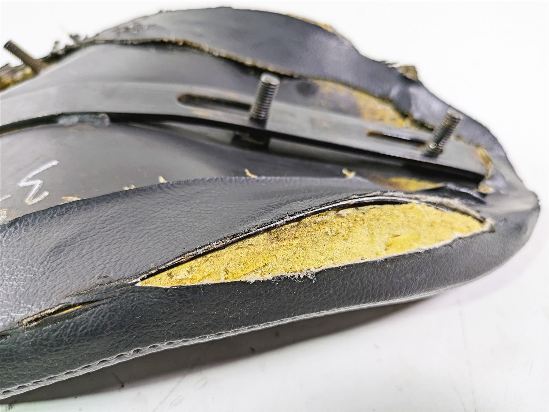 2016 Harley FXDL Dyna Low Rider Aftermarket Seat Saddle - Read {{ shop.shopifyCountryName }} - Mototech271