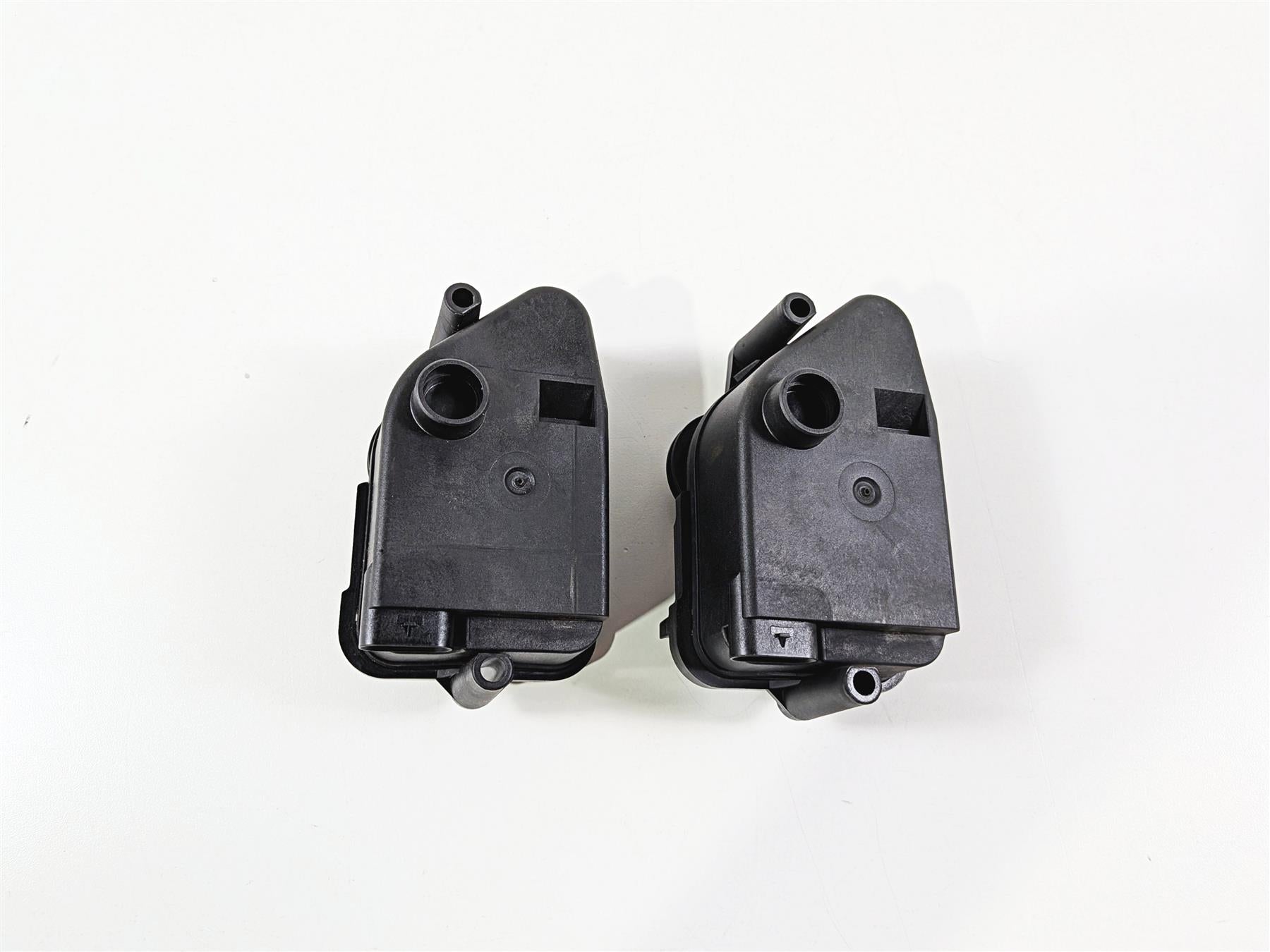 2014 BMW S1000RR K46 Exhaust Servo Motor Actuator Set 18518540838 {{ shop.shopifyCountryName }} - Mototech271