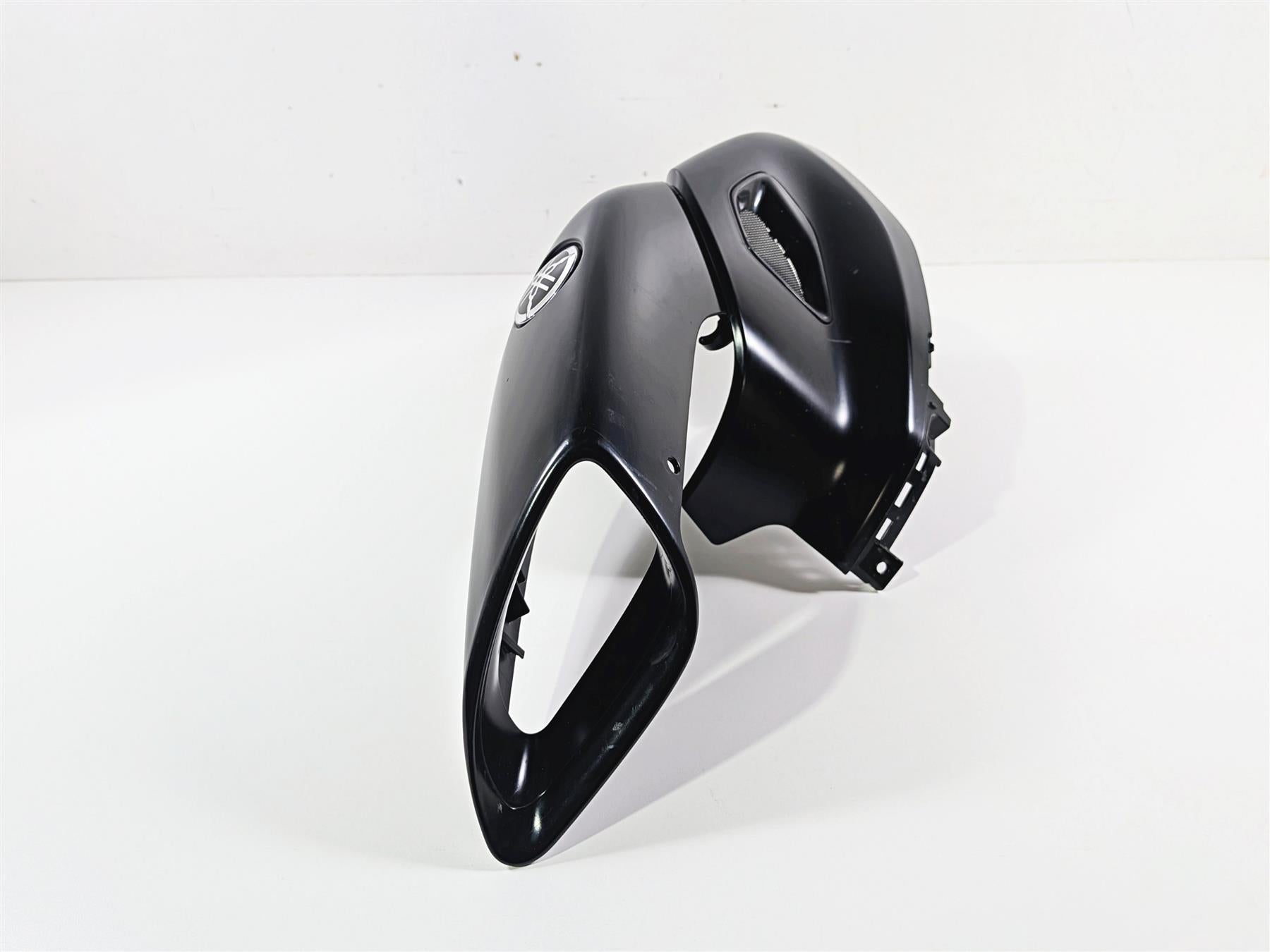 2023 Yamaha MT10 MTN1000 Right Side Upper Tank Cover Fairing B5Y-2137W-00 {{ shop.shopifyCountryName }} - Mototech271