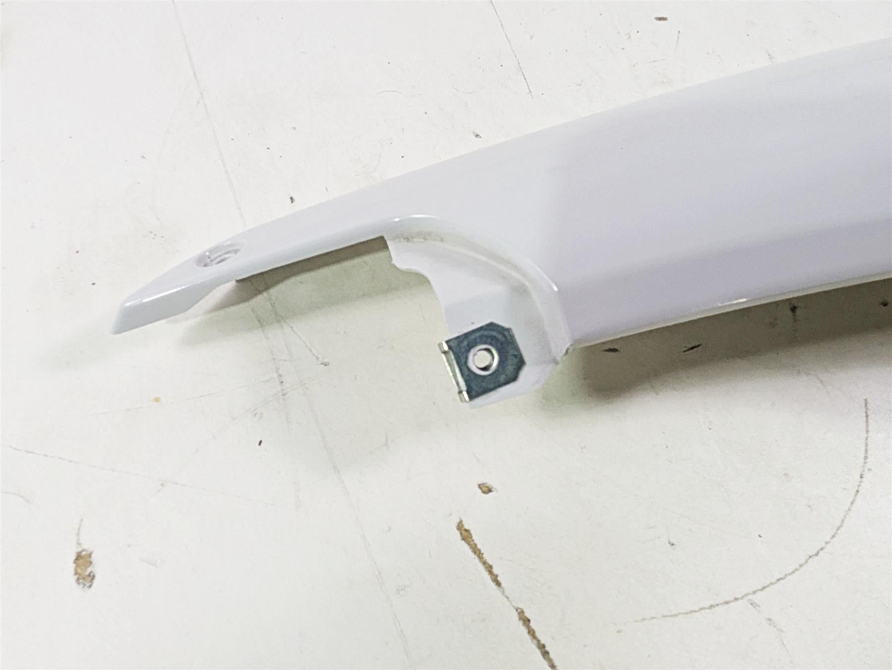 2016 BMW F800R K73 Left Rear Fender White Fairing Side Cover 46627678607 {{ shop.shopifyCountryName }} - Mototech271