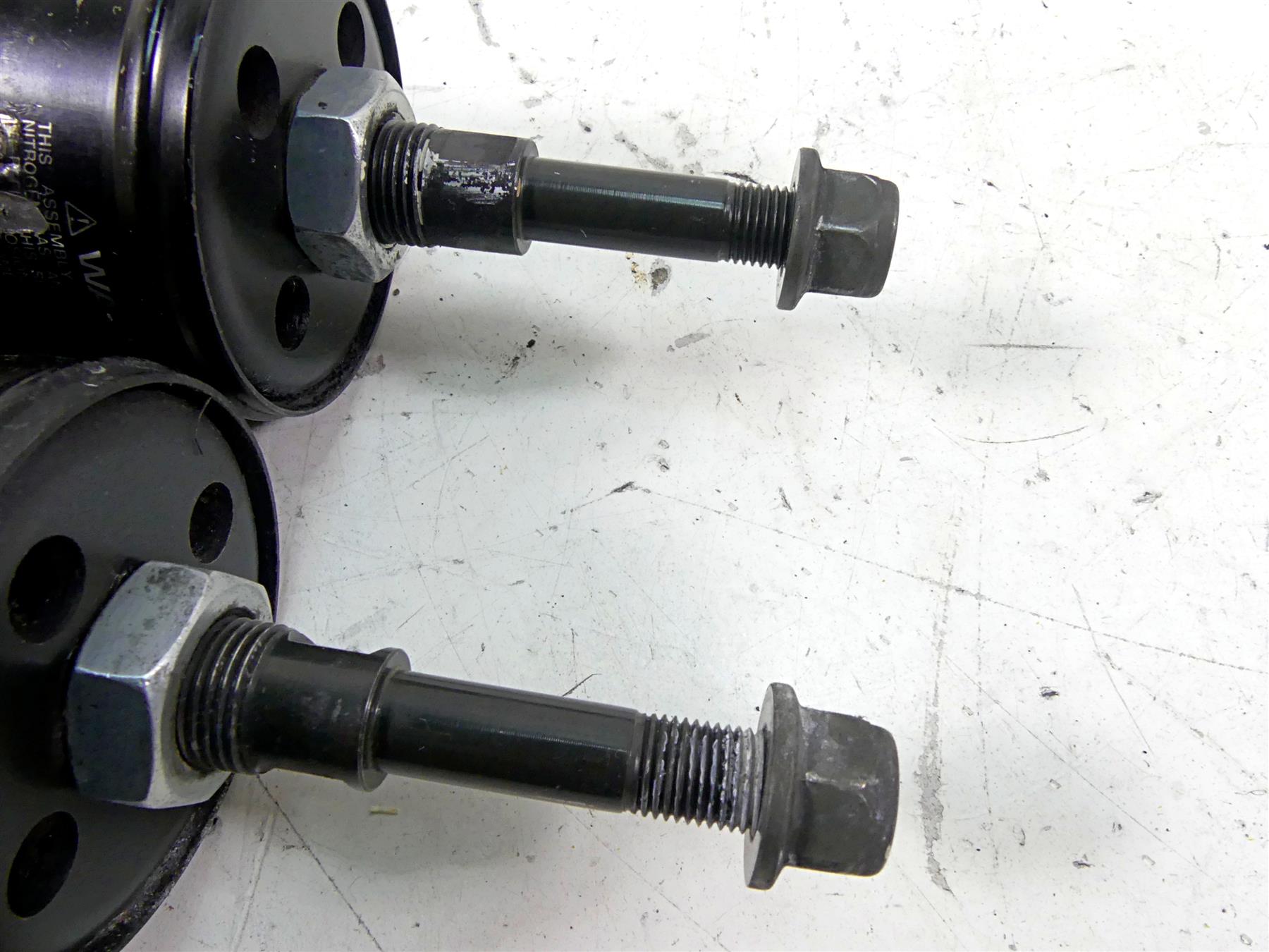 2006 Harley Softail FXSTSI Springer Rear Showa Suspension Shock Set 54508-00B {{ shop.shopifyCountryName }} - Mototech271