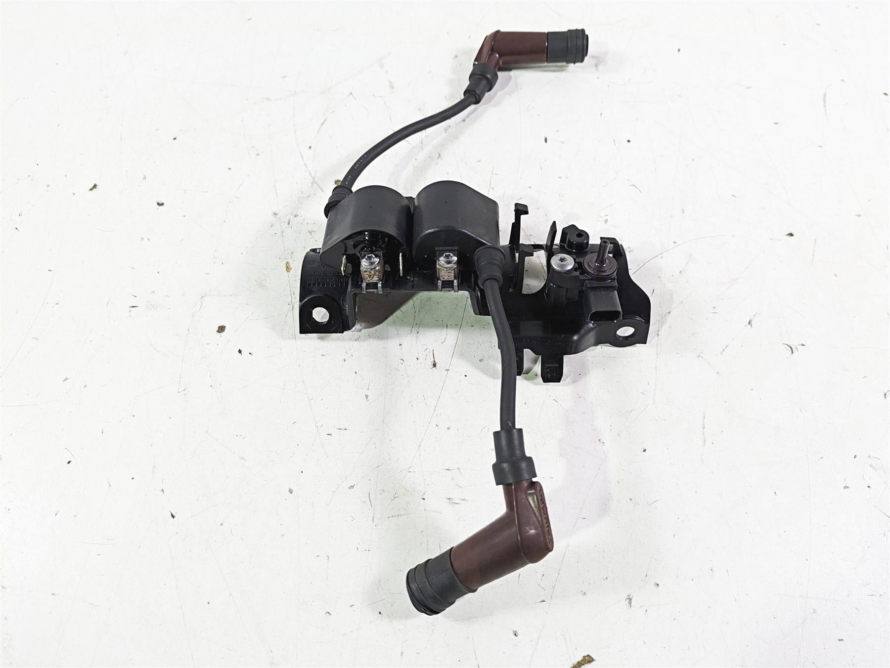 2020 Triumph Street Scrambler 900 Ignition Coil Set T1290321 T1290308 | Mototech271