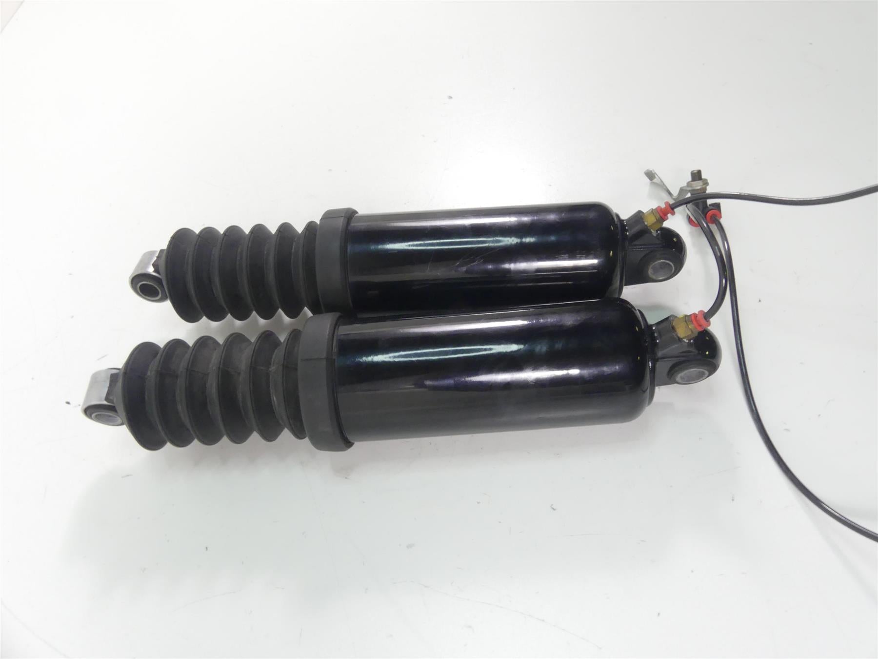 2009 Harley FLHTCU SE4 CVO E-Glide Rear Air Shock Damper Set 13" 54565-09 {{ shop.shopifyCountryName }} - Mototech271