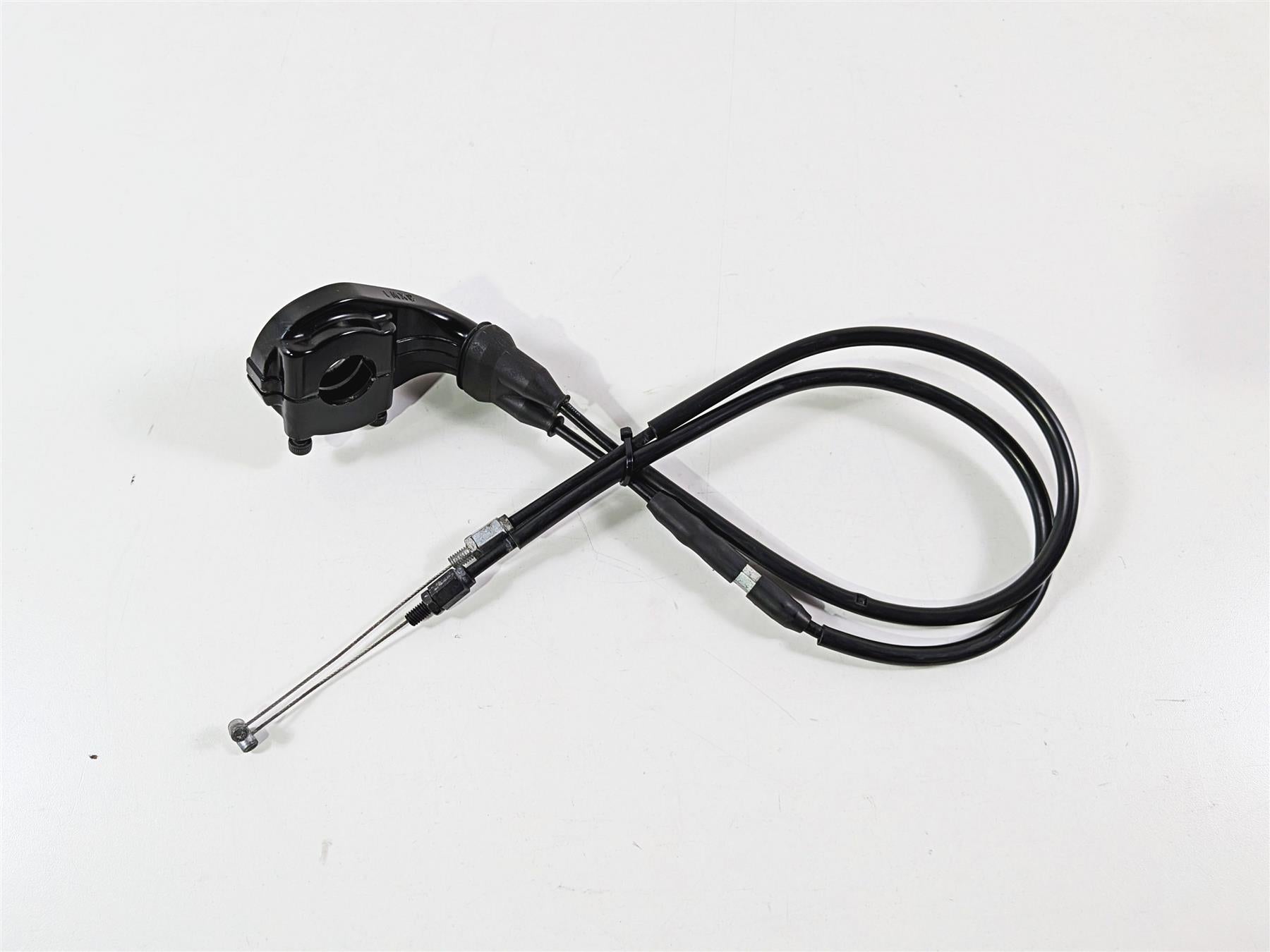2009 Yamaha VMX17 V-Max 1700 Throttle Cable Set 2S3-26302-01 5VY-26281-00-Mototech271