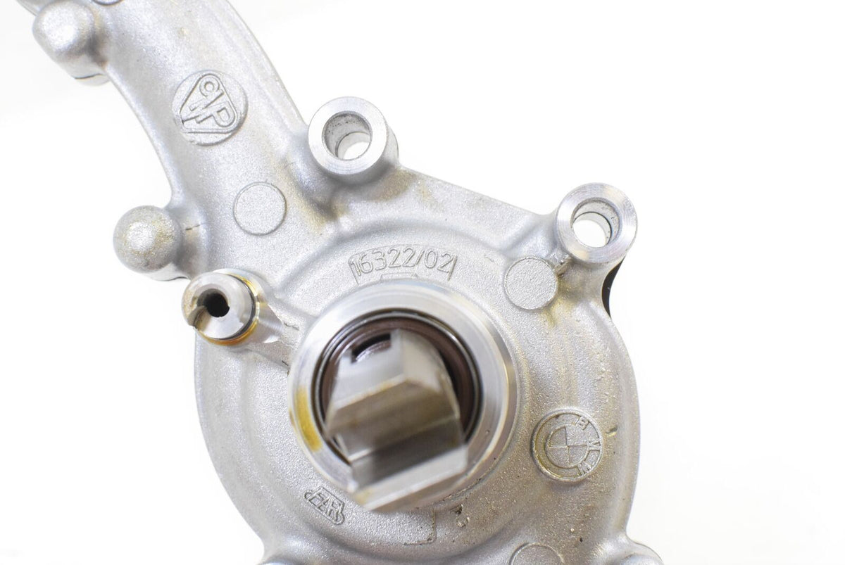 2016 BMW R1200R R1200 R K53 Water Pump Waterpump 11518529879 {{ shop.shopifyCountryName }} - Mototech271