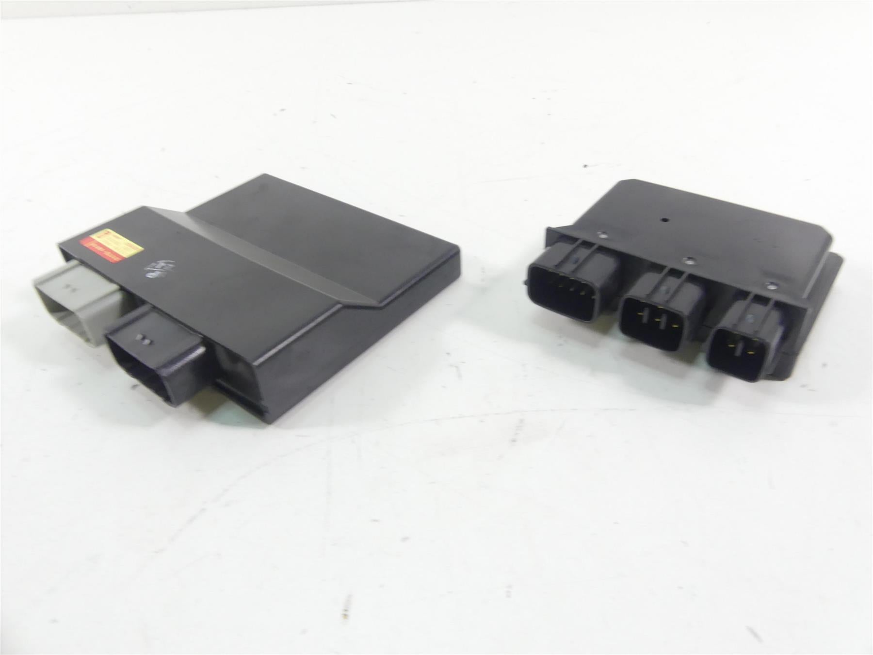 2013 Kawasaki ZX636 ZX6R Ninja Cdi Ecu Ecm & Relay Junction Box