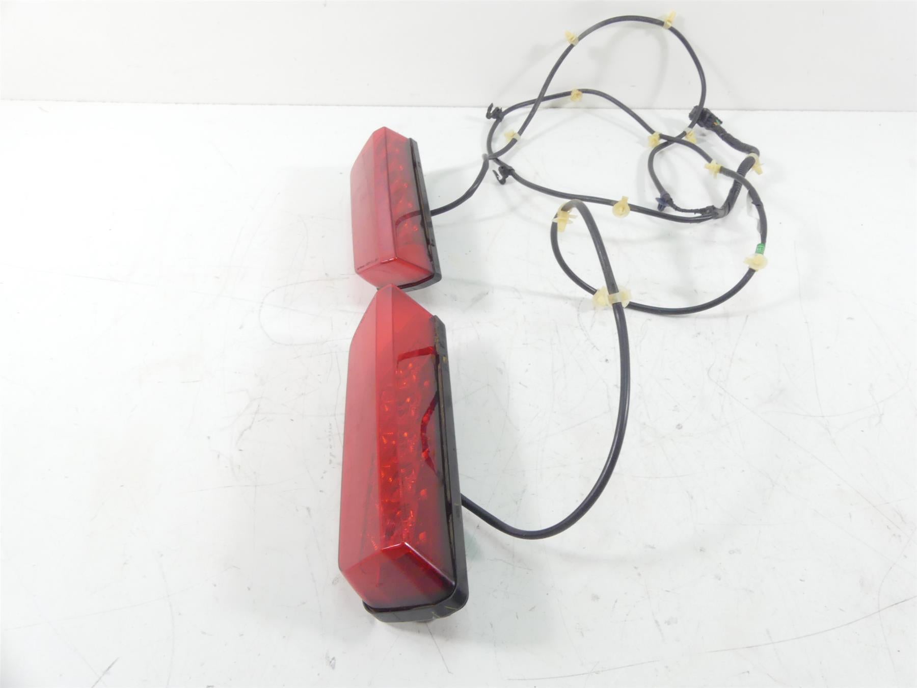 2019 Honda Talon SXS1000 S2R Taillights Tail Light Stop Brake Set 33710-HL6-A01 {{ shop.shopifyCountryName }} - Mototech271