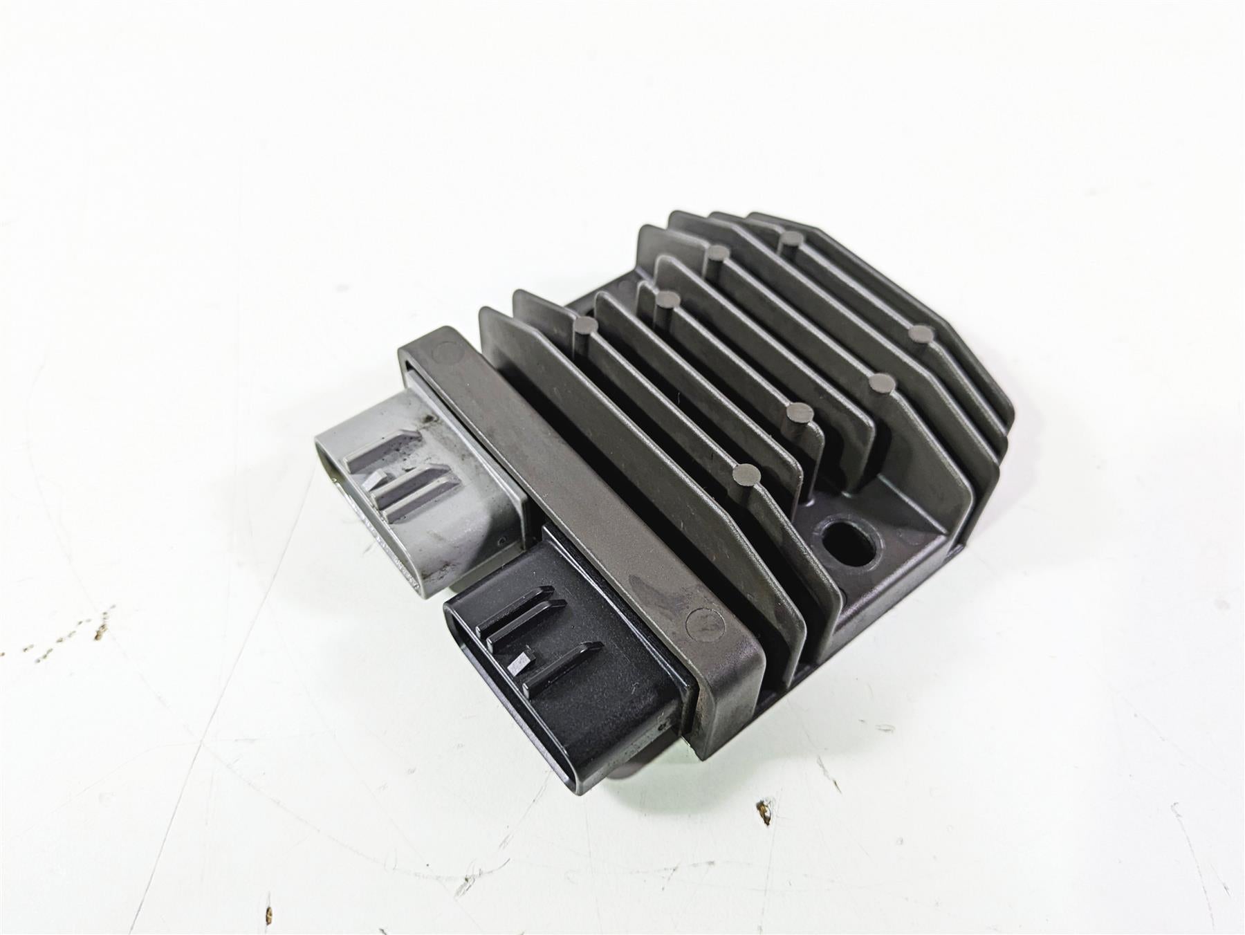 2019 BMW S1000XR K49 Rectifier Voltage Regulator FH020CA 12317718422 {{ shop.shopifyCountryName }} - Mototech271