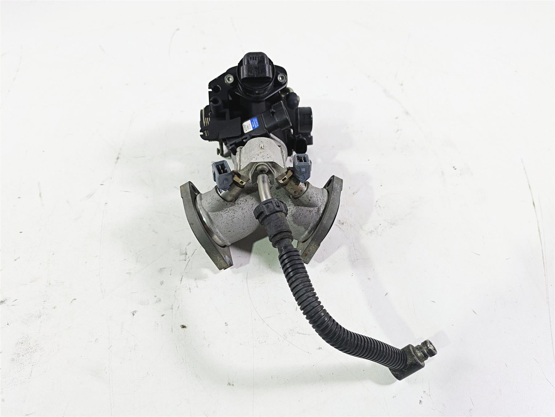 2004 Harley FLSTCI Softail Heritage Throttle Body Fuel Injection 27600-01A {{ shop.shopifyCountryName }} - Mototech271