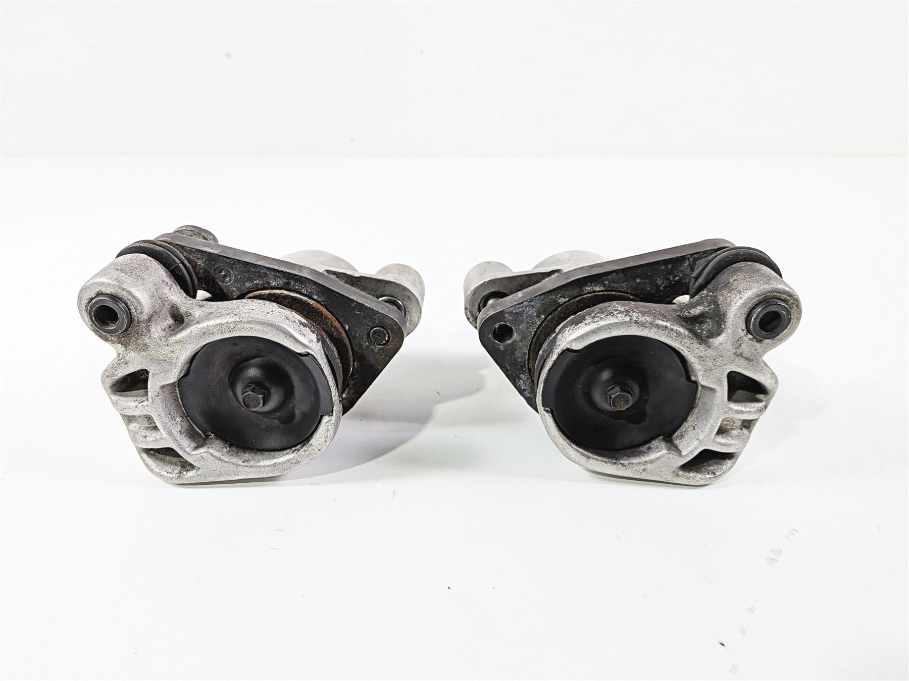 1990 Harley Touring FLHTC Electra Glide Front Brake Calipers 44023-83C 44046-84C {{ shop.shopifyCountryName }} - Mototech271