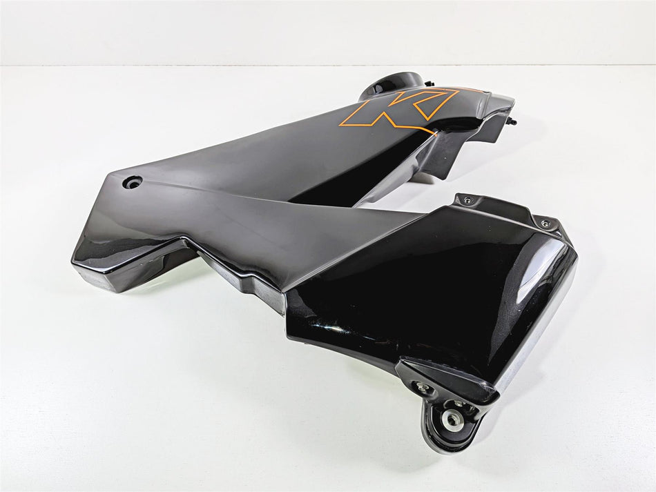 2005 KTM 950 LC8 Adventure Right Side Plastic Fuel Gas Tank 60007113044 {{ shop.shopifyCountryName }} - Mototech271