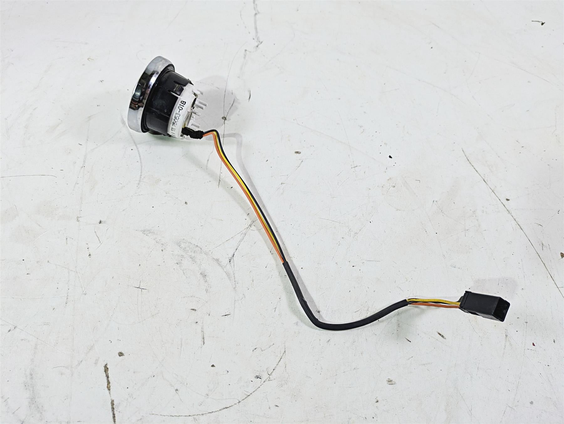 2004 Harley Softail FLSTF Fat Boy Fuel Gas Petrol Level Gauge 75053-01B {{ shop.shopifyCountryName }} - Mototech271