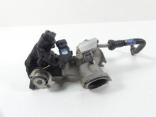 Load image into Gallery viewer, 2004 Harley FLHTC SE CVO Electra Glide Throttle Body Fuel Injection 27600-01
