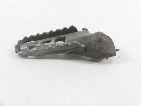 2019 BMW R1250GS K50 Front Right Footpeg Foot Peg Rest 46718526740 {{ shop.shopifyCountryName }} - Mototech271