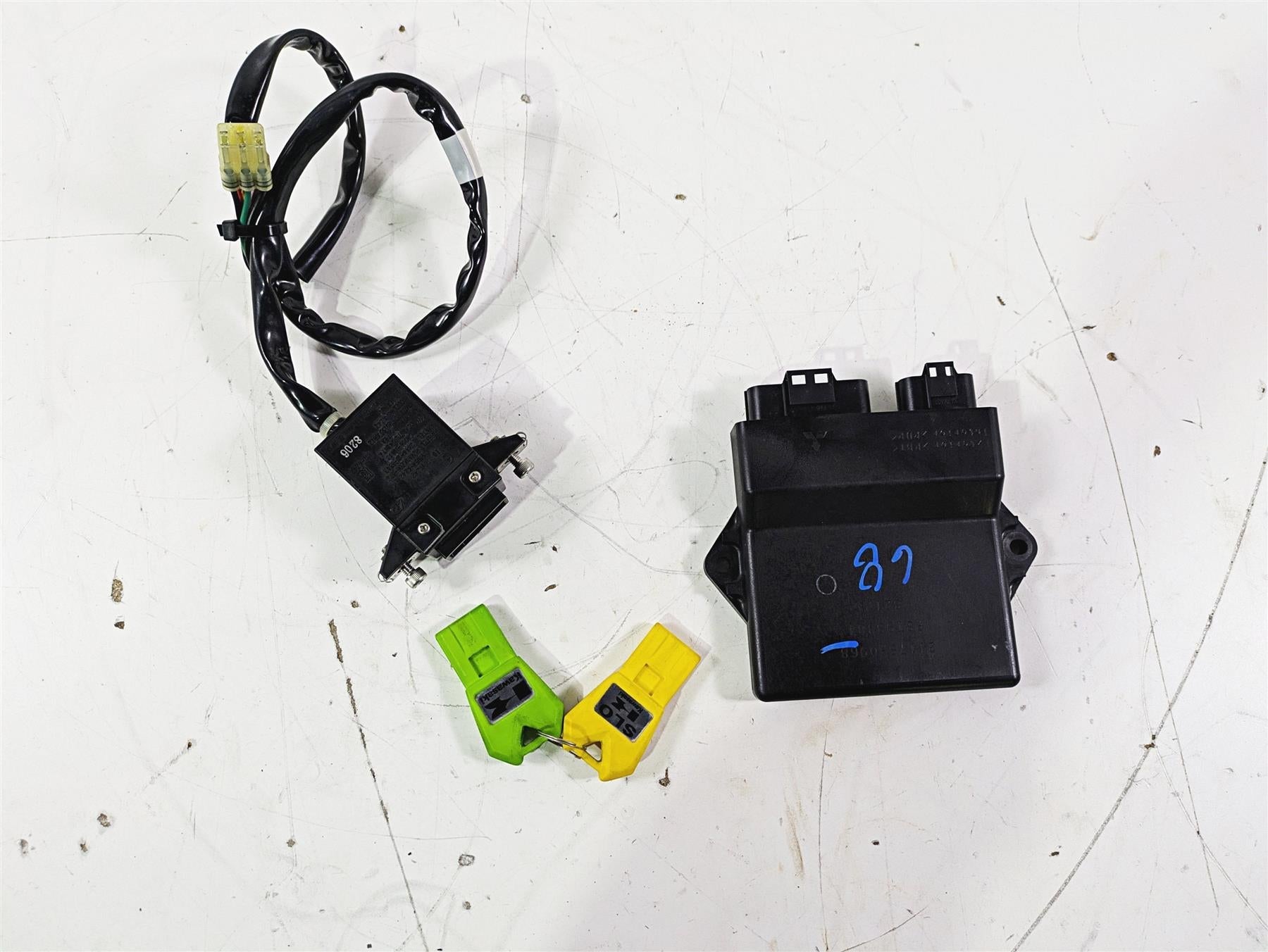 2018 Kawasaki STX-15F Jetski Cdi Ignition Switch Key Immobilizer