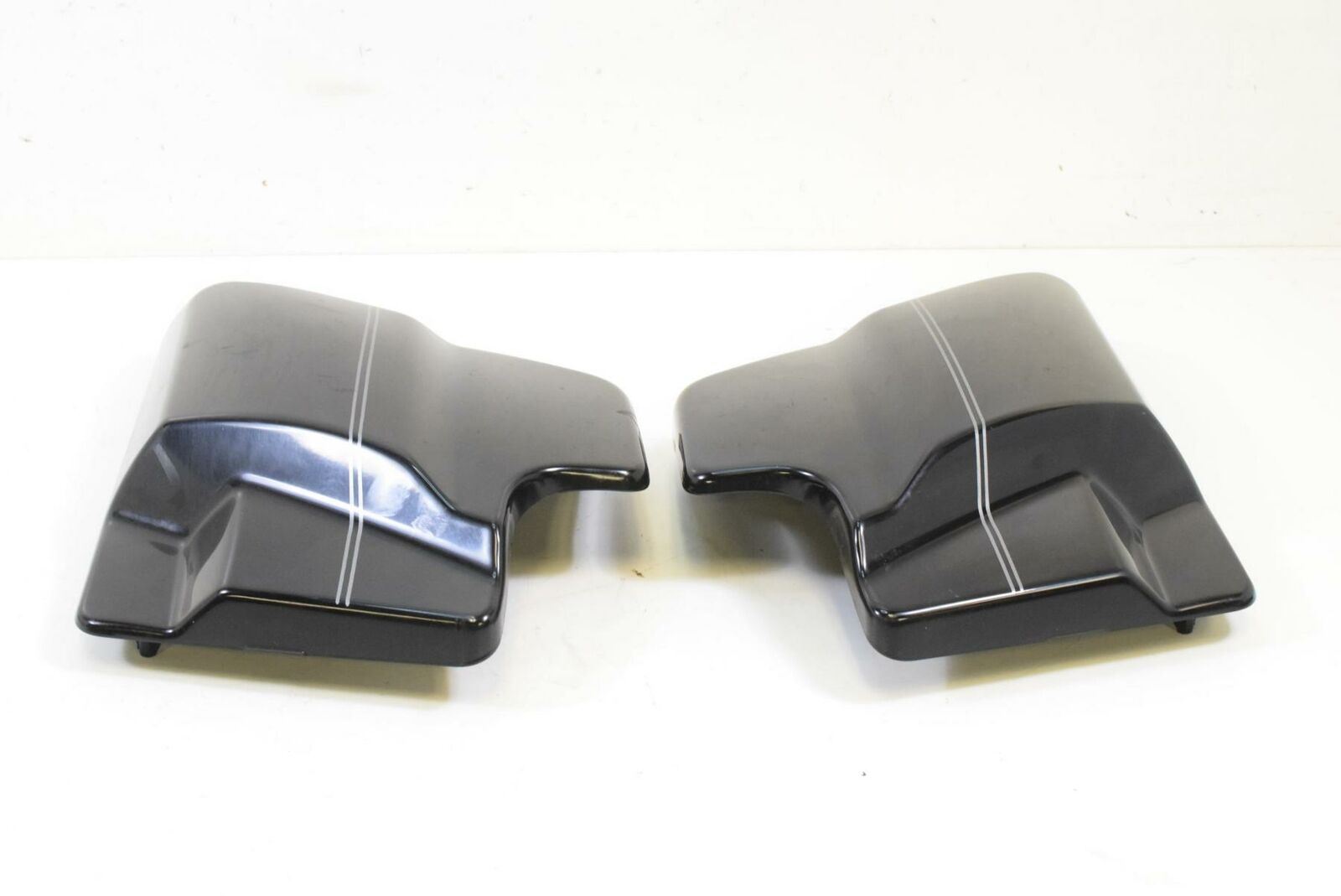 2016 Harley Touring FLHTCU Electra Glide Side Cover Set W/ Wings 66250-09 {{ shop.shopifyCountryName }} - Mototech271