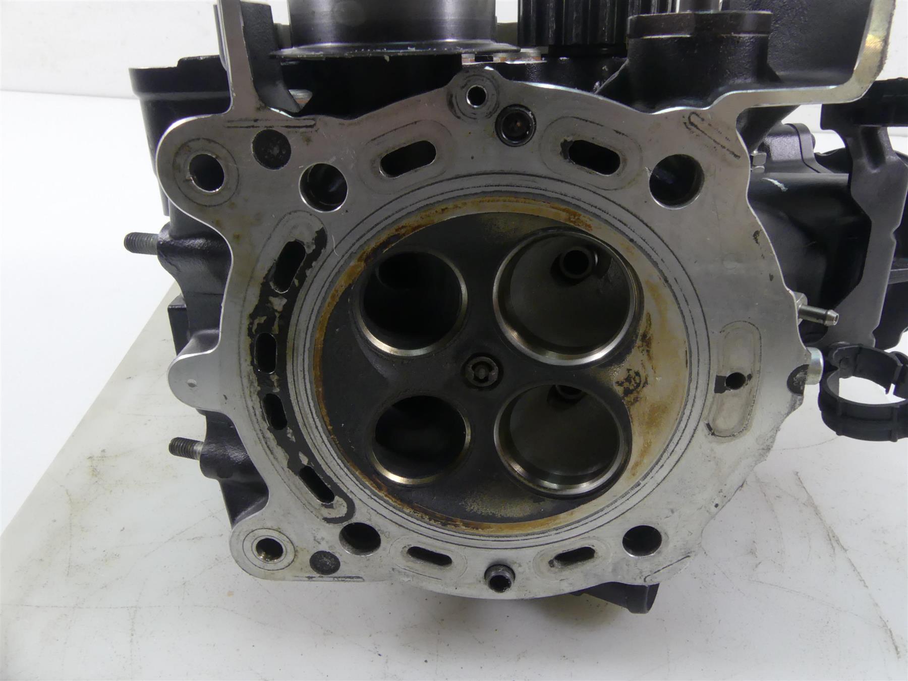 2017 Ducati 939 S Supersport Rear Engine Cylinderhead - For Parts 30124152BI {{ shop.shopifyCountryName }} - Mototech271