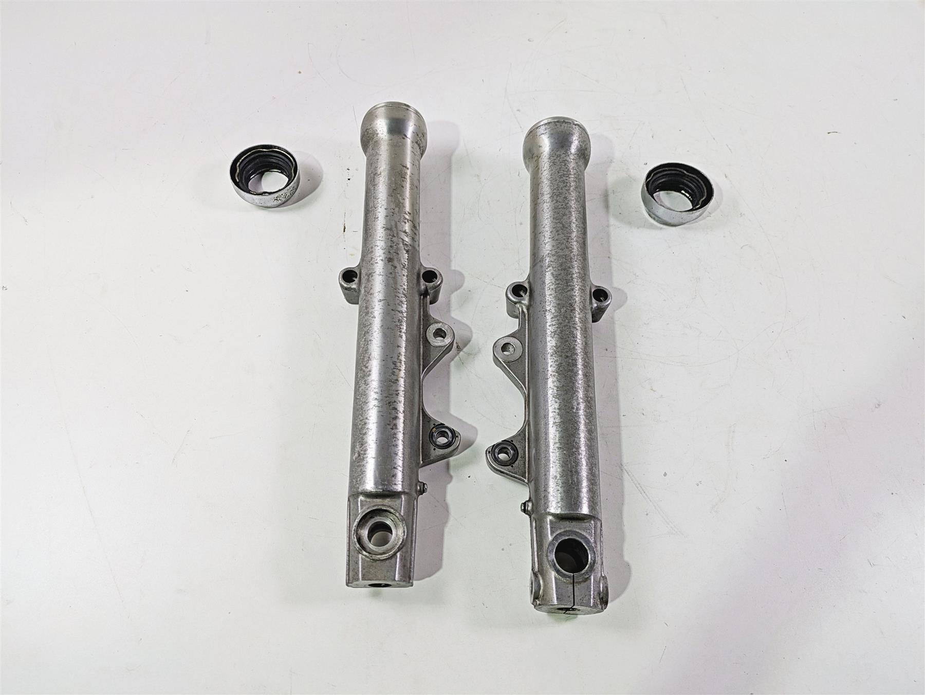 1999 Harley Dyna FXDL Low Rider Dual Caliper Lower Fork Tubes 45949-92 45952-90