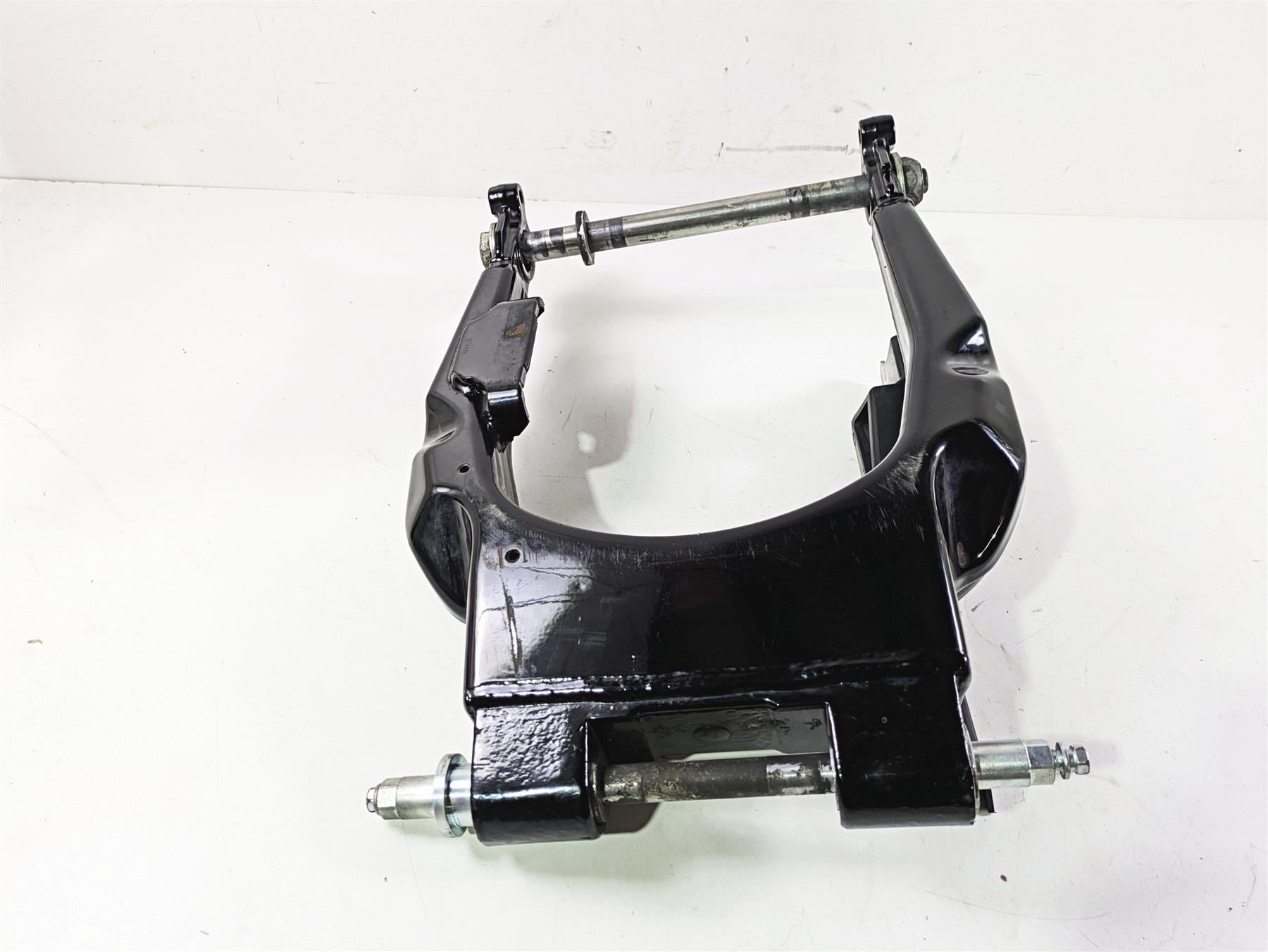 2011 Harley Touring FLHTCUSE CVO E-Glide Rear Swing Arm Swingarm 47549-09A {{ shop.shopifyCountryName }} - Mototech271