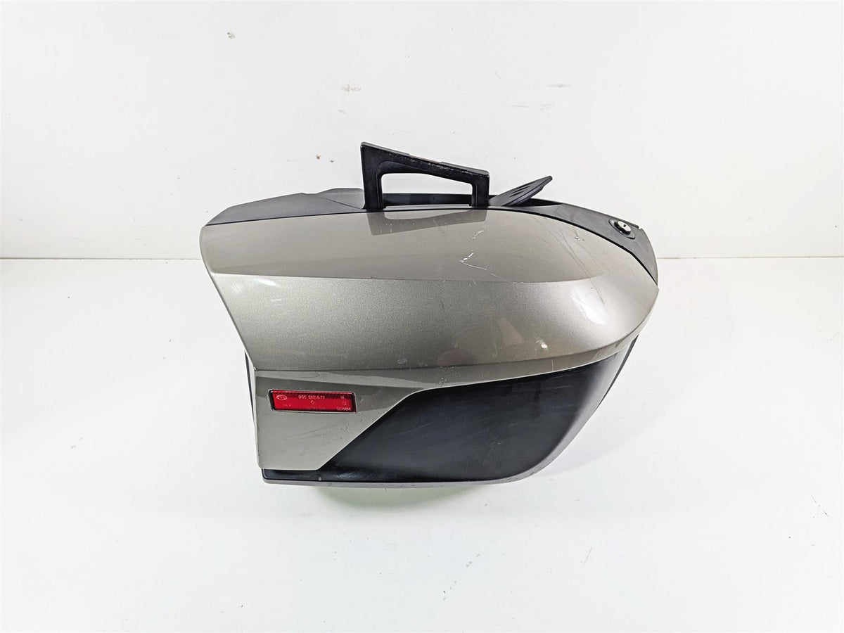 2016 BMW R1200RT RT RTW K52 Right Saddlebag Saddle Bag Platinbronze 46547728664 {{ shop.shopifyCountryName }} - Mototech271
