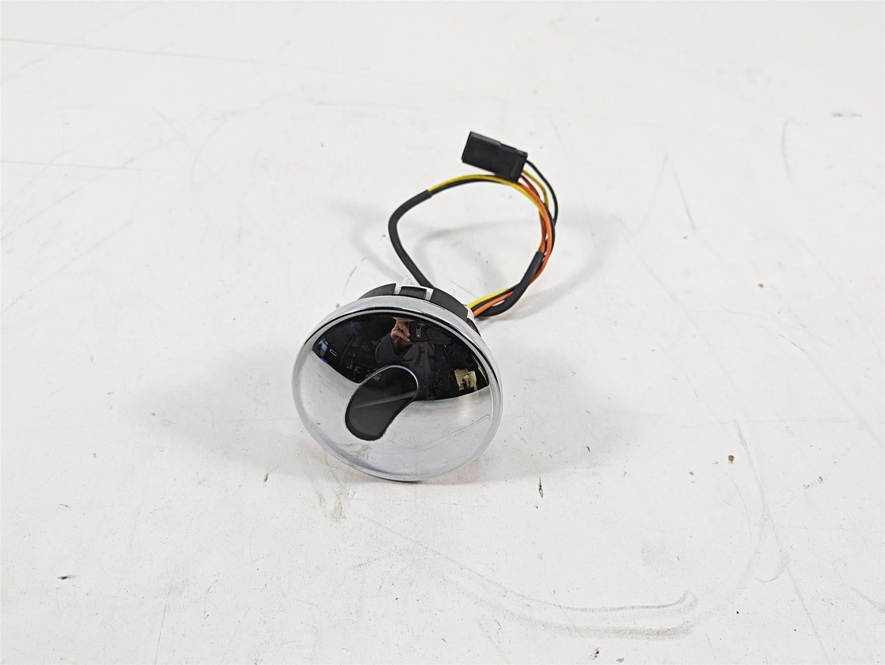 2012 Harley FLD Dyna Switchback Fuel Gas Petrol Level Gauge Instrument 75241-08 {{ shop.shopifyCountryName }} - Mototech271