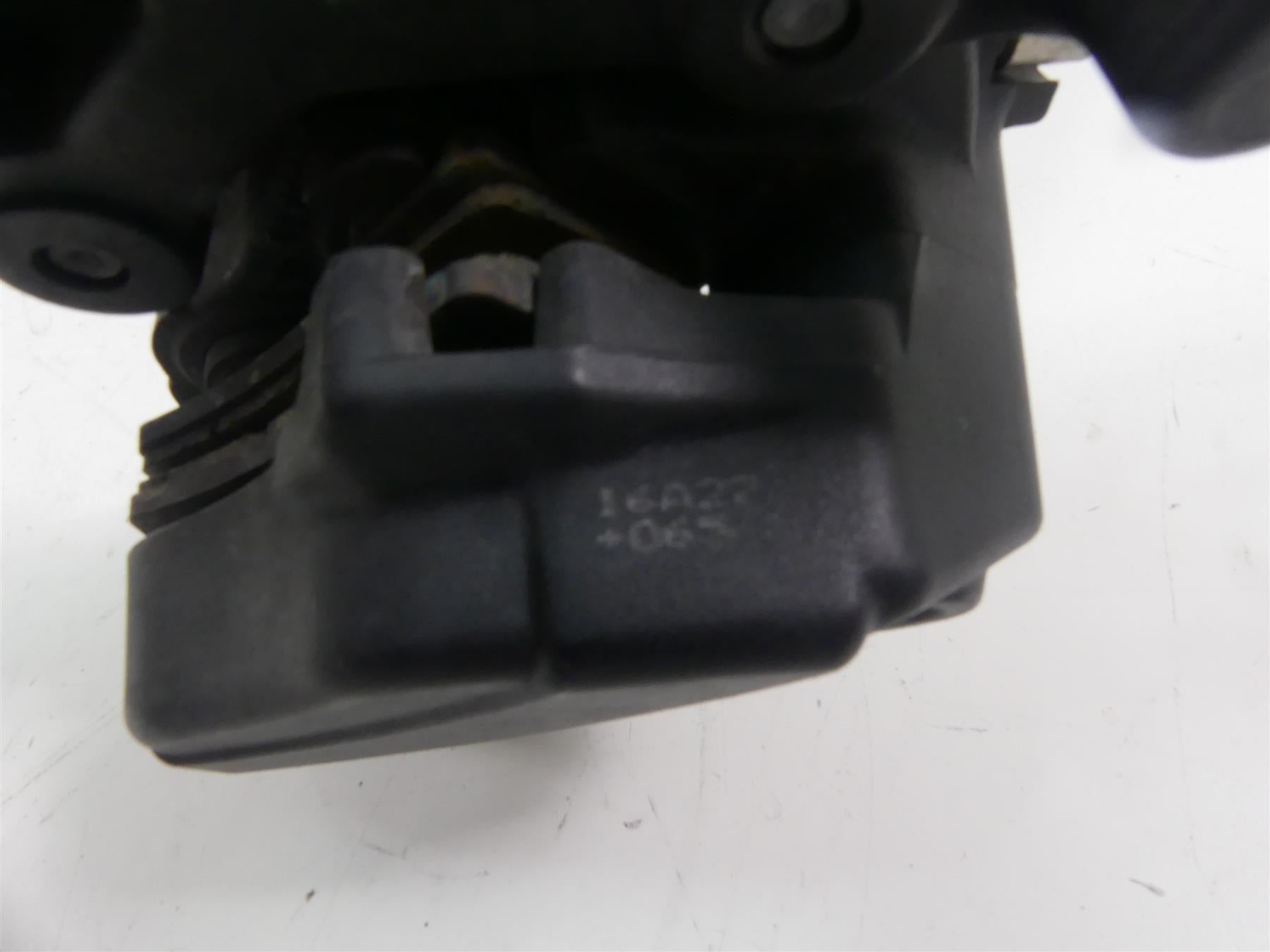 2016 Harley Touring FLTRX Road Glide Rear Brembo Brake Caliper + Line 44080-08 {{ shop.shopifyCountryName }} - Mototech271