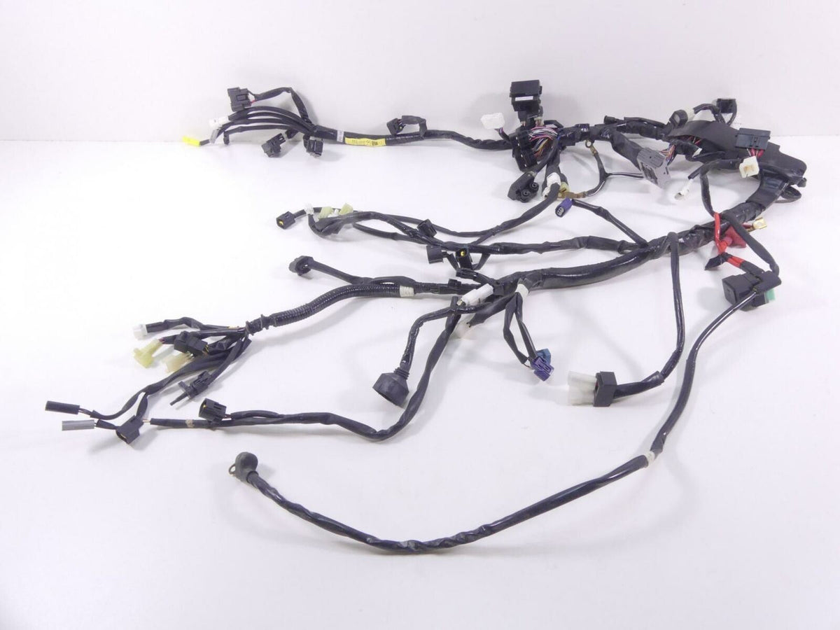 2019 Yamaha VMX17 V-Max 1700 Main Wiring Harness Loom - No Cuts 2S3-82590-00-00 {{ shop.shopifyCountryName }} - Mototech271