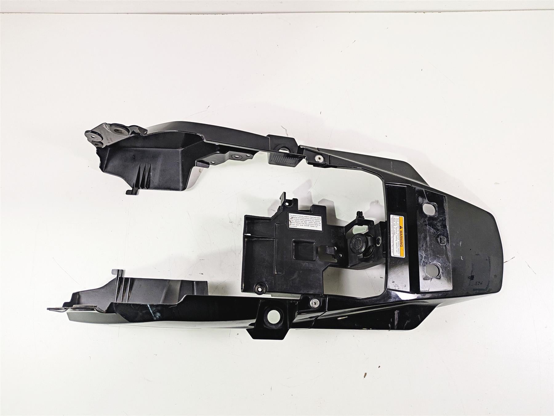 2020 Suzuki V-Strom 1050 XT Upper Tail Fender Cover 47711-06L00 {{ shop.shopifyCountryName }} - Mototech271
