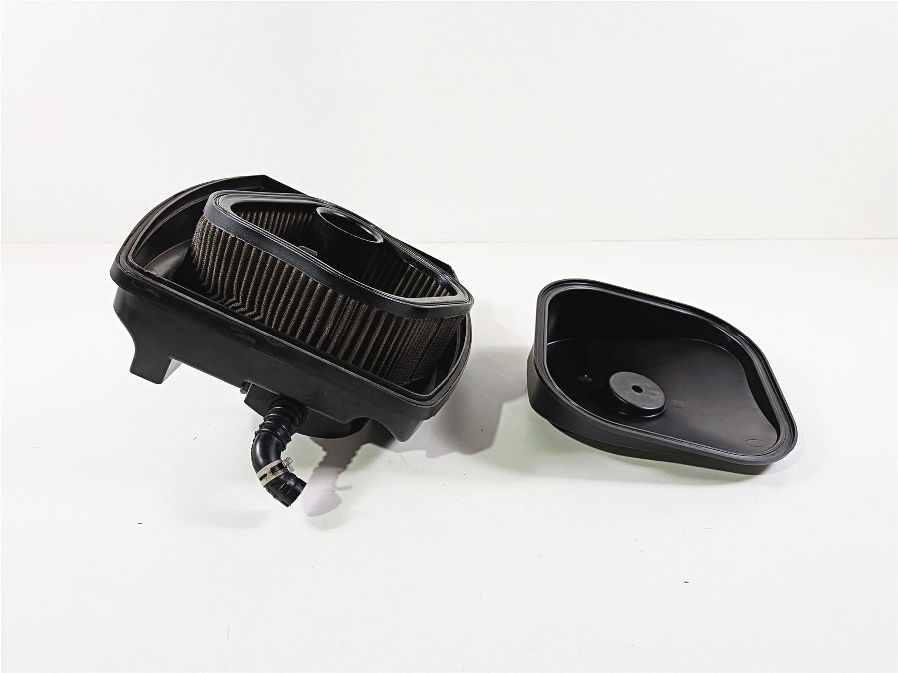 2011 Harley VRSCDX Night Rod Air Box Cleaner Breather Box - Read 28863-01 {{ shop.shopifyCountryName }} - Mototech271